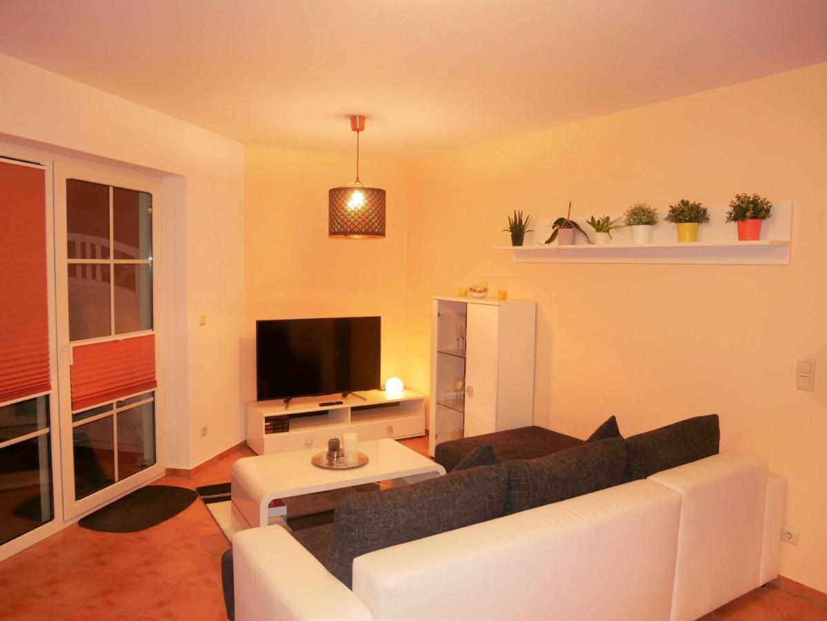 Ferienwohnung Lena mit Terrasse und Tiefgarage Koserow Exterior foto