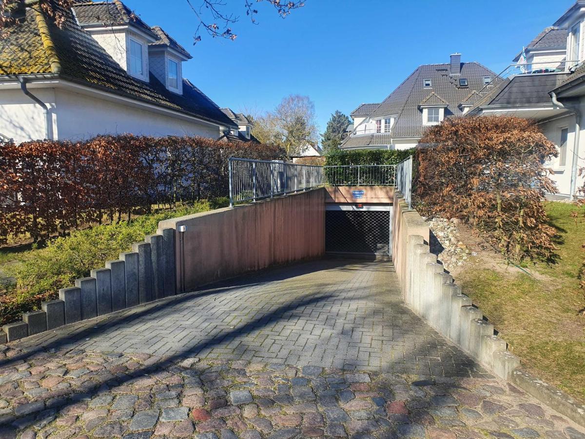Ferienwohnung Lena mit Terrasse und Tiefgarage Koserow Exterior foto