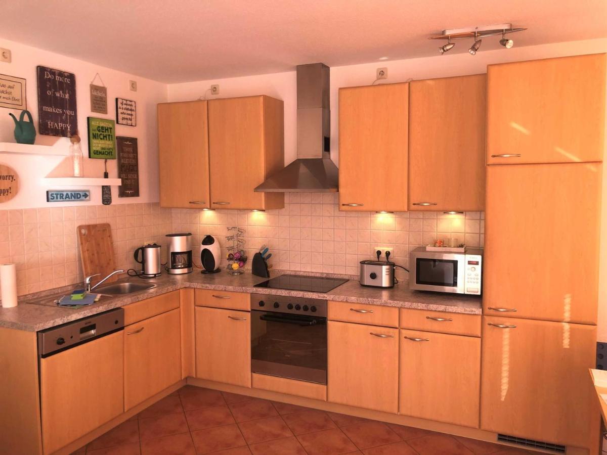 Ferienwohnung Lena mit Terrasse und Tiefgarage Koserow Exterior foto